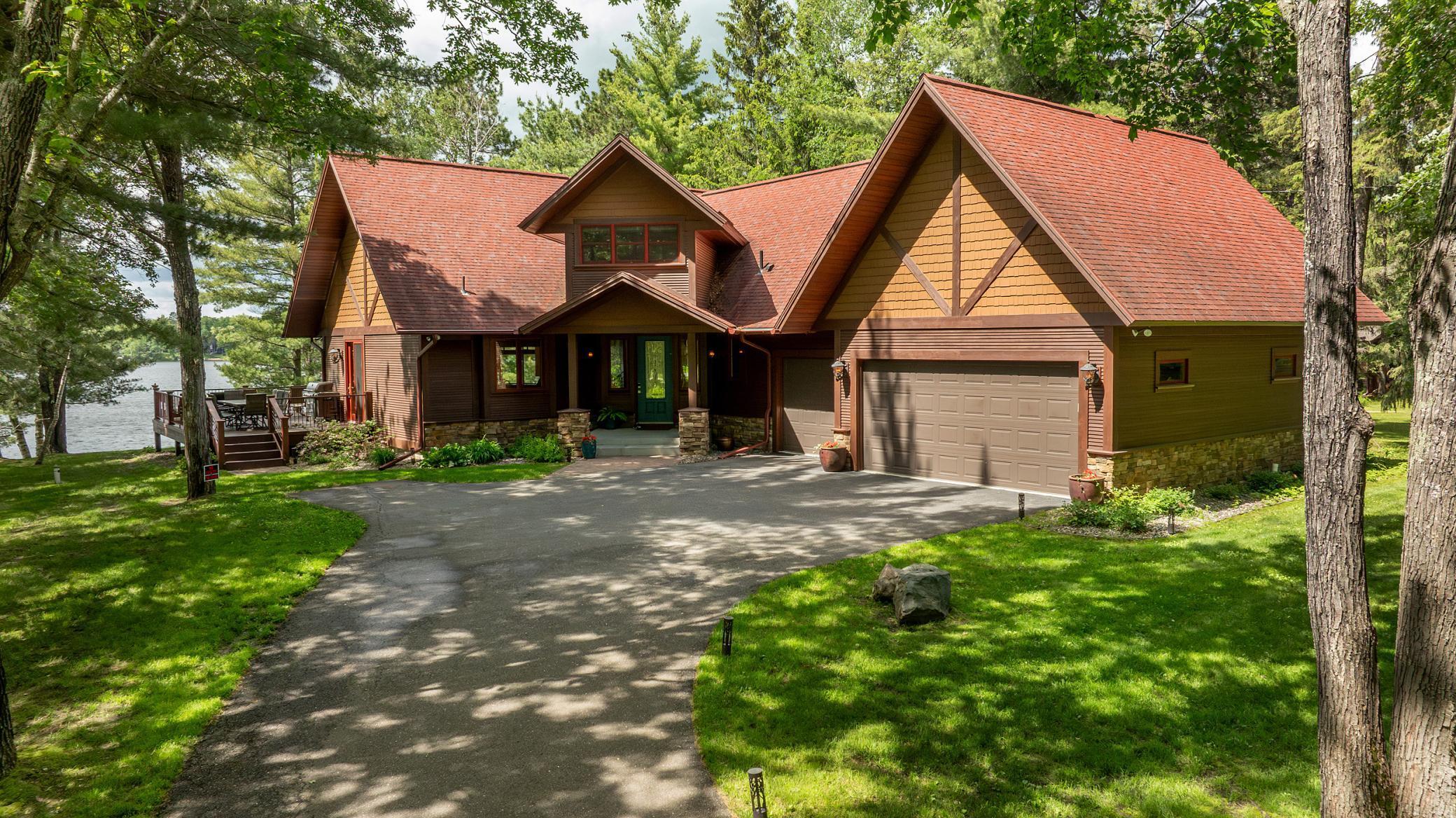 14896 Wolf Trail