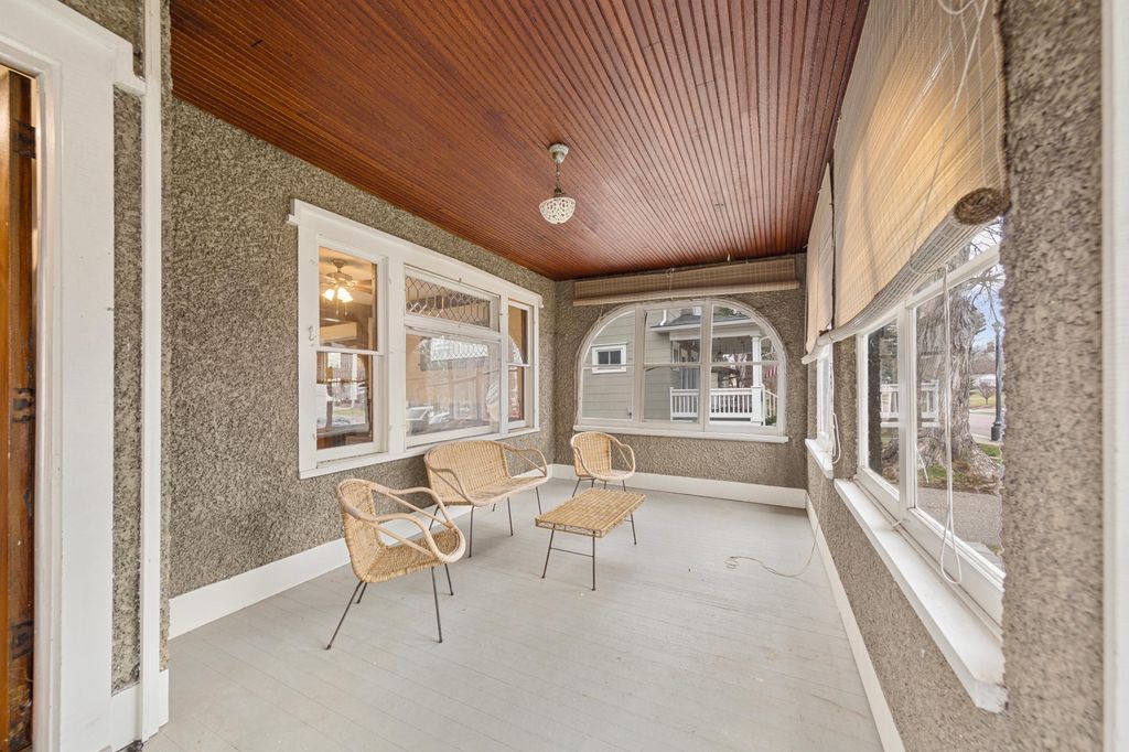 Photo of 117 3rd Avenue NE, Waseca, MN 56093 (MLS # 7049700)