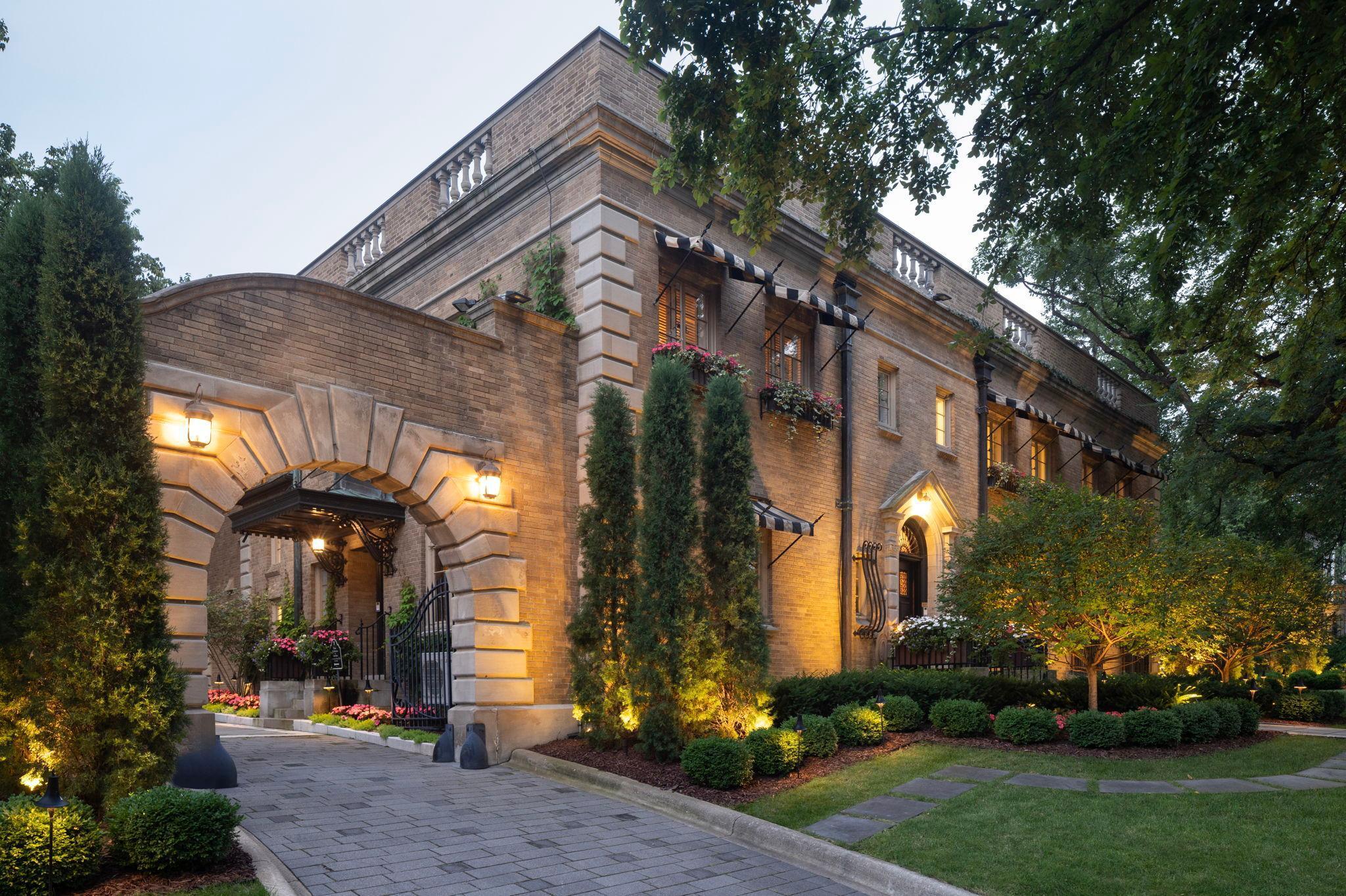 4415 E Lake Harriet Parkway