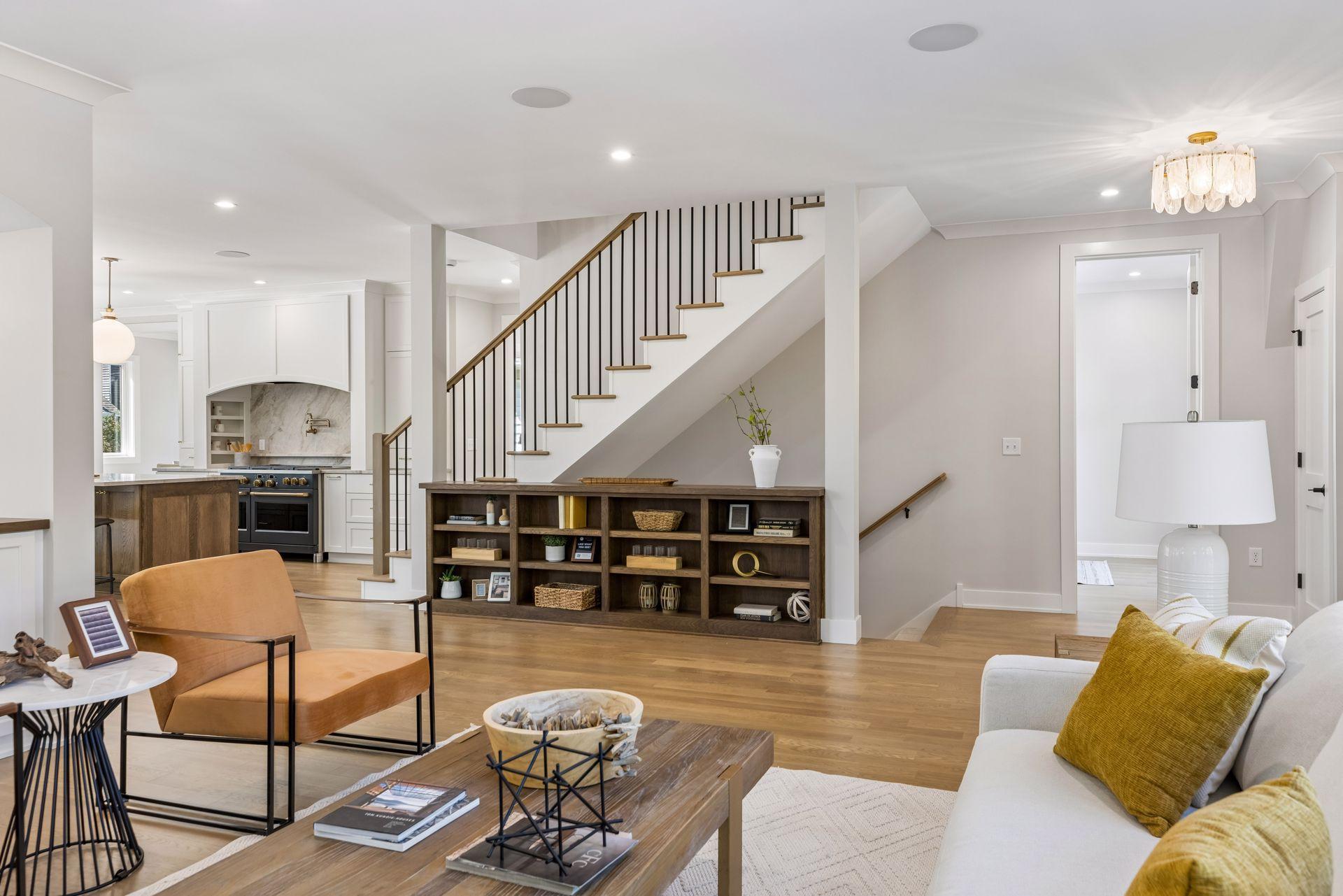 Minneapolis, Minnesota, 55410, United States, 5 Bedrooms Bedrooms, ,5 BathroomsBathrooms,Residential,Active,2051979