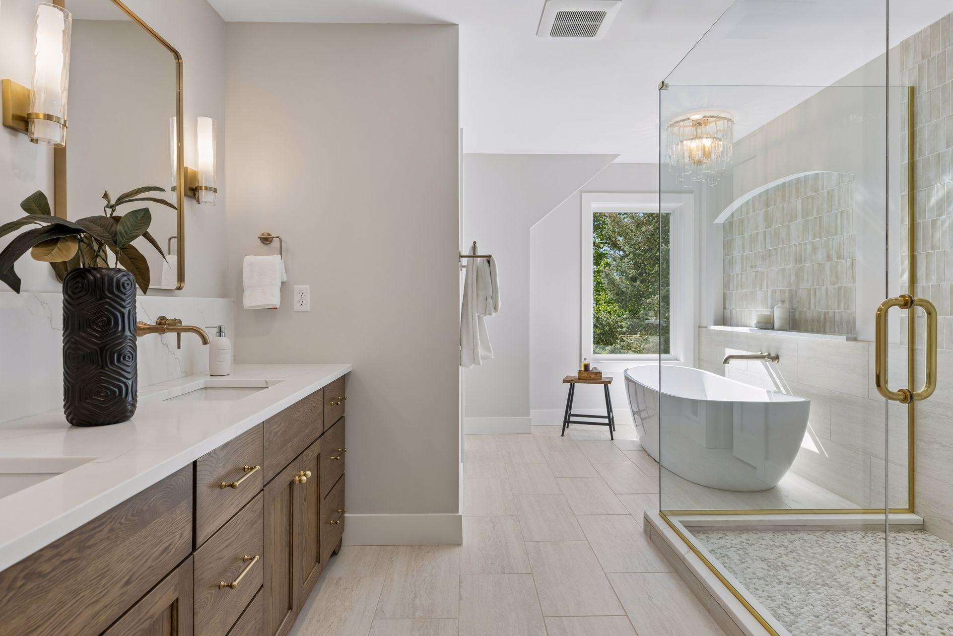 Minneapolis, Minnesota, 55410, United States, 5 Bedrooms Bedrooms, ,5 BathroomsBathrooms,Residential,Active,2051979