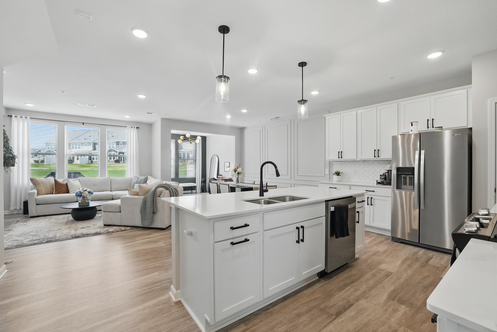 192 Junco Road N