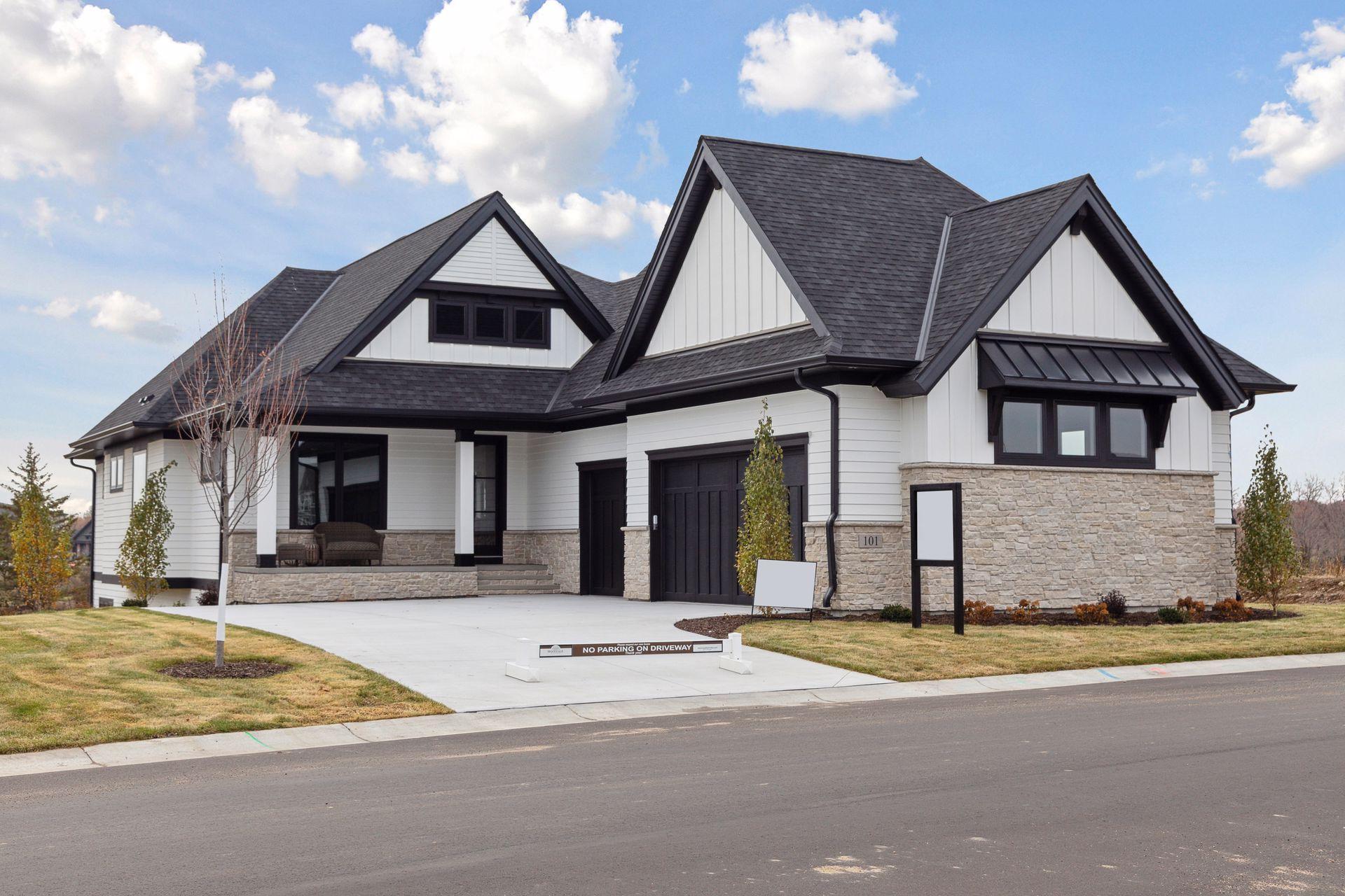 3233 Casco Circle