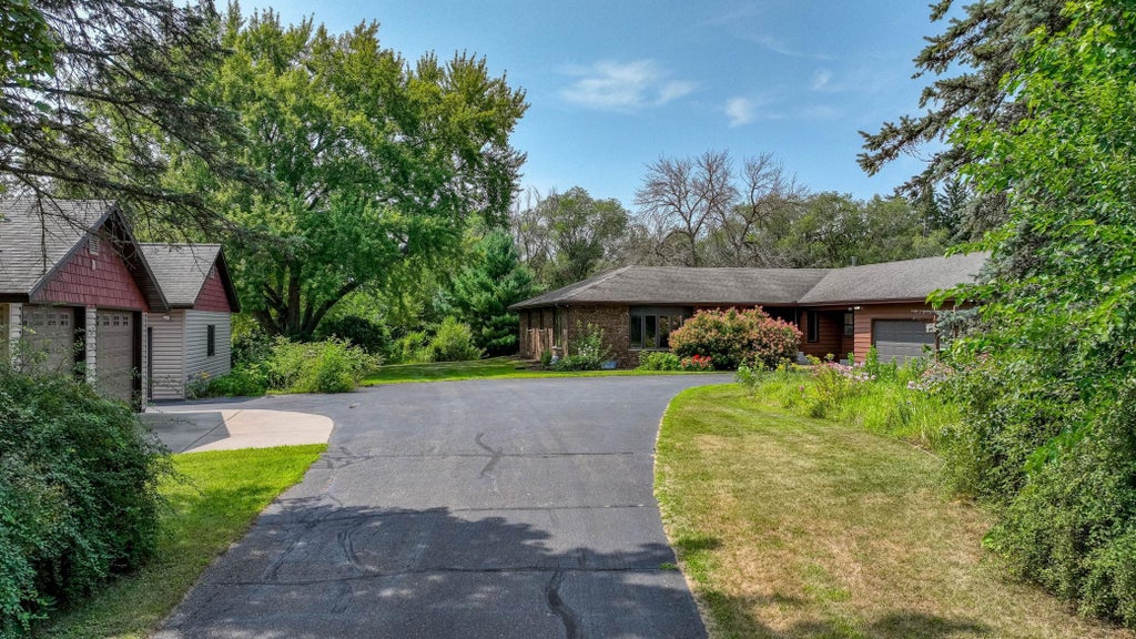 Photo of 5892 Graff Road, Eau Claire, WI 54701 (MLS # 7122097)