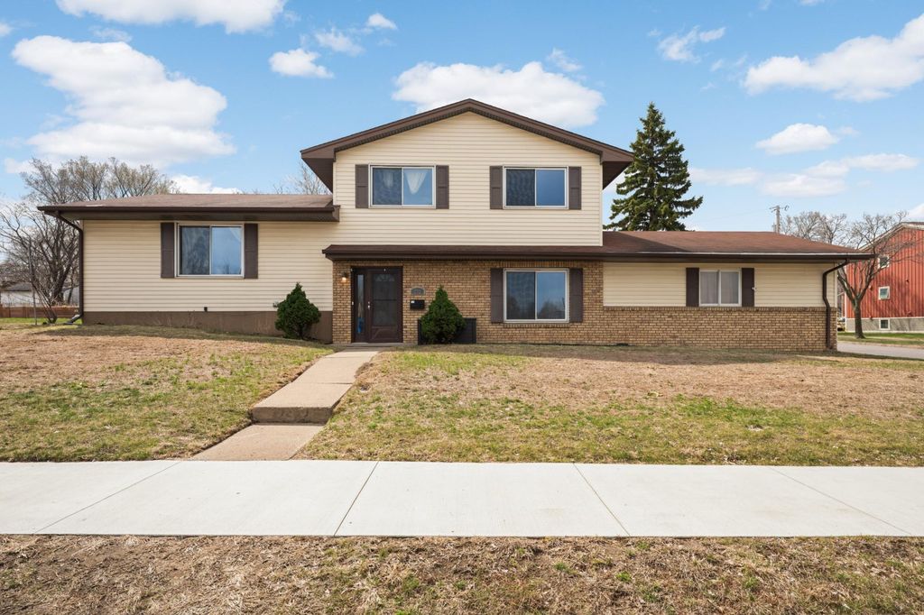 Photo of 732 Rondo Avenue, Saint Paul, MN 55104 (MLS # 7053778)