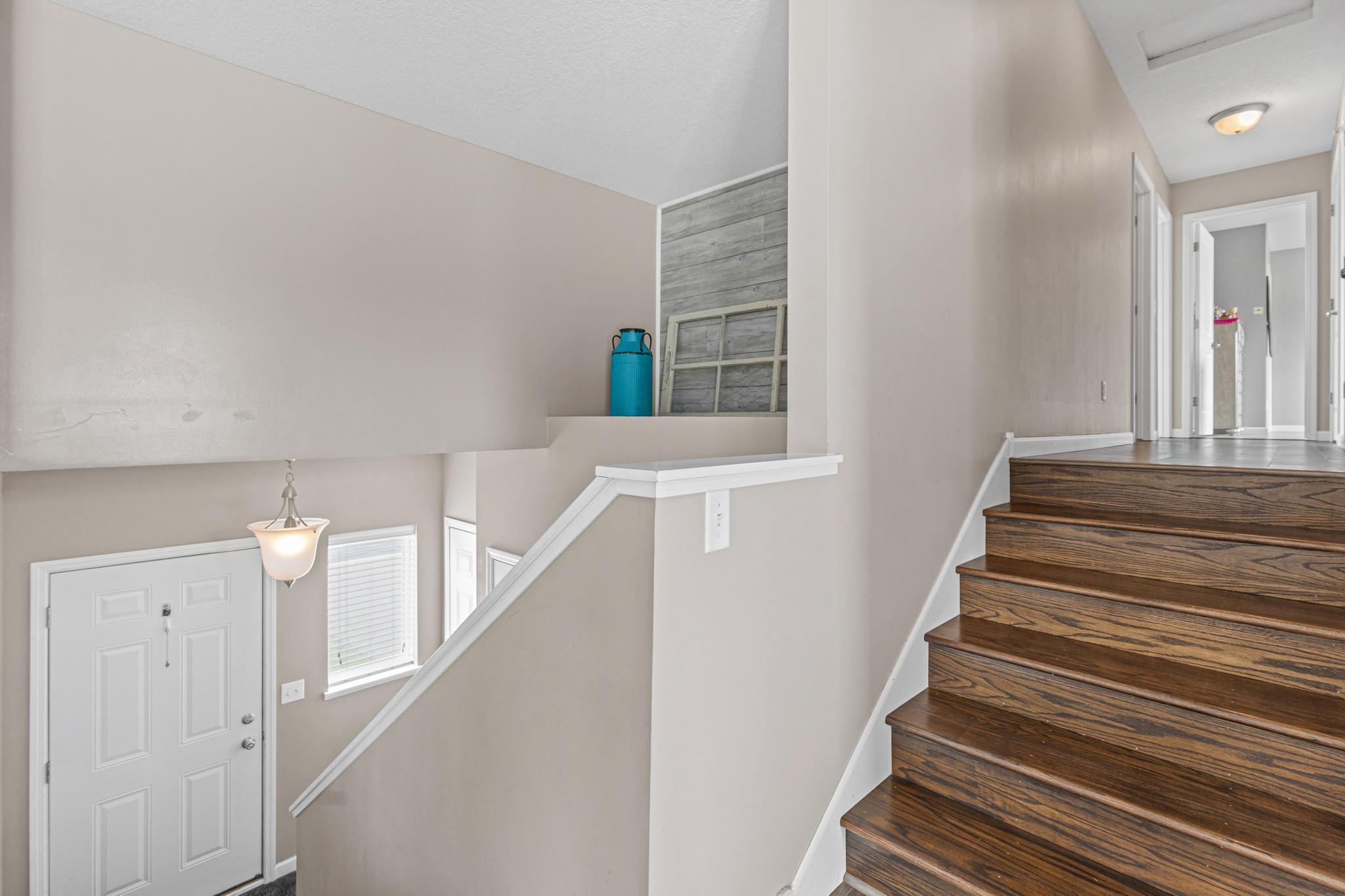 613 Farmers Place