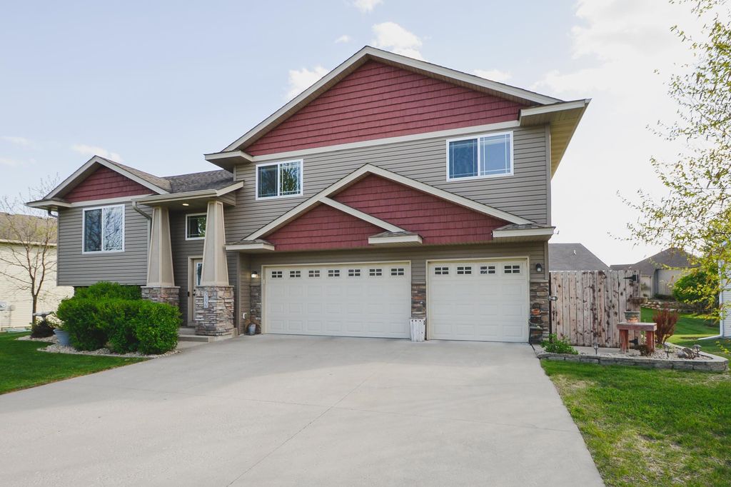 Photo of 5156 Harvest Curve, Mayer, MN 55360 (MLS # 7055553)