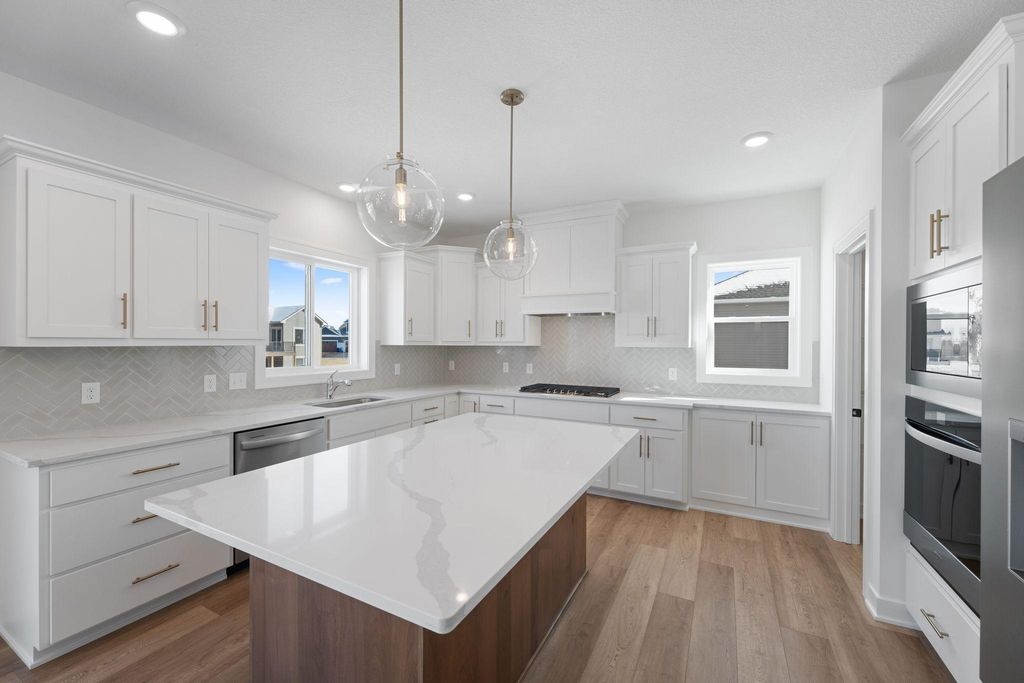 Photo of 7459 Waters Edge Avenue, Shakopee, MN 55379 (MLS # 7026396)