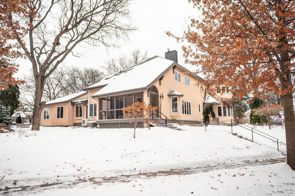 Photo of 140 Cambridge Street, Saint Paul, MN 55105 (MLS # 7001444)