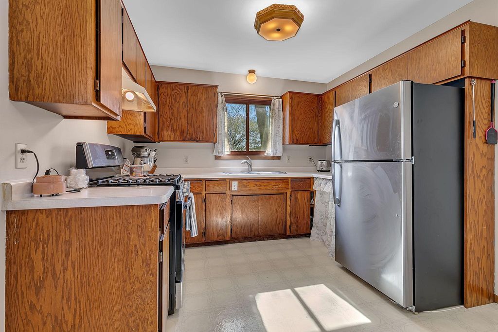 Photo of 231 Crocus Lane, Monticello, MN 55362 (MLS # 7067235)
