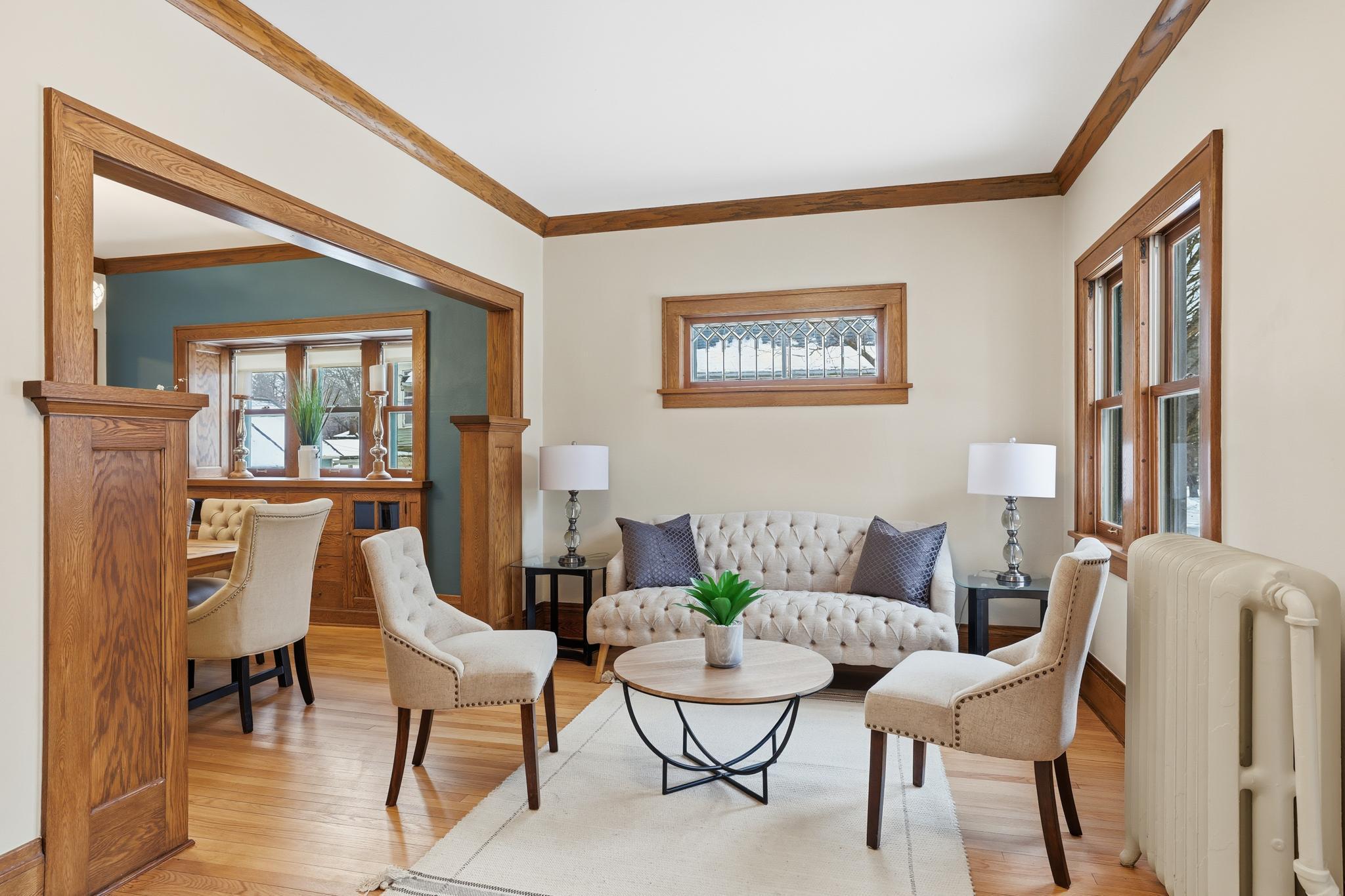 1464 Chelmsford Street