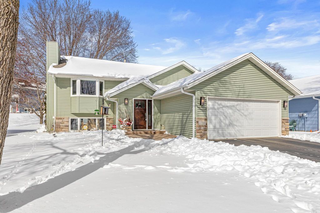 Photo of 11330 48th Avenue N, Plymouth, MN 55442 (MLS # 7034765)