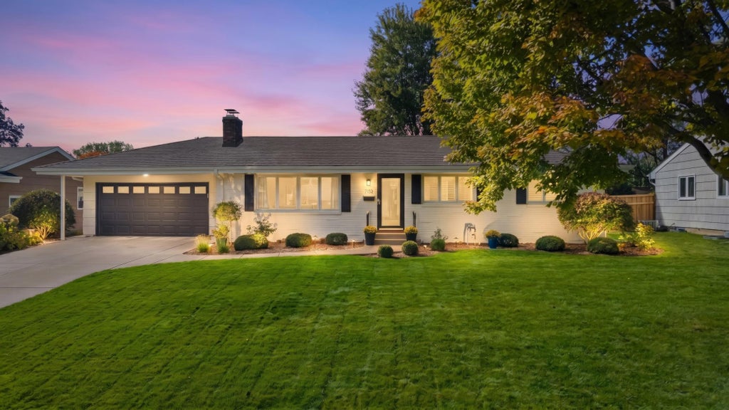 Photo of 7132 Glouchester Avenue, Edina, MN 55435 (MLS # 7154059)