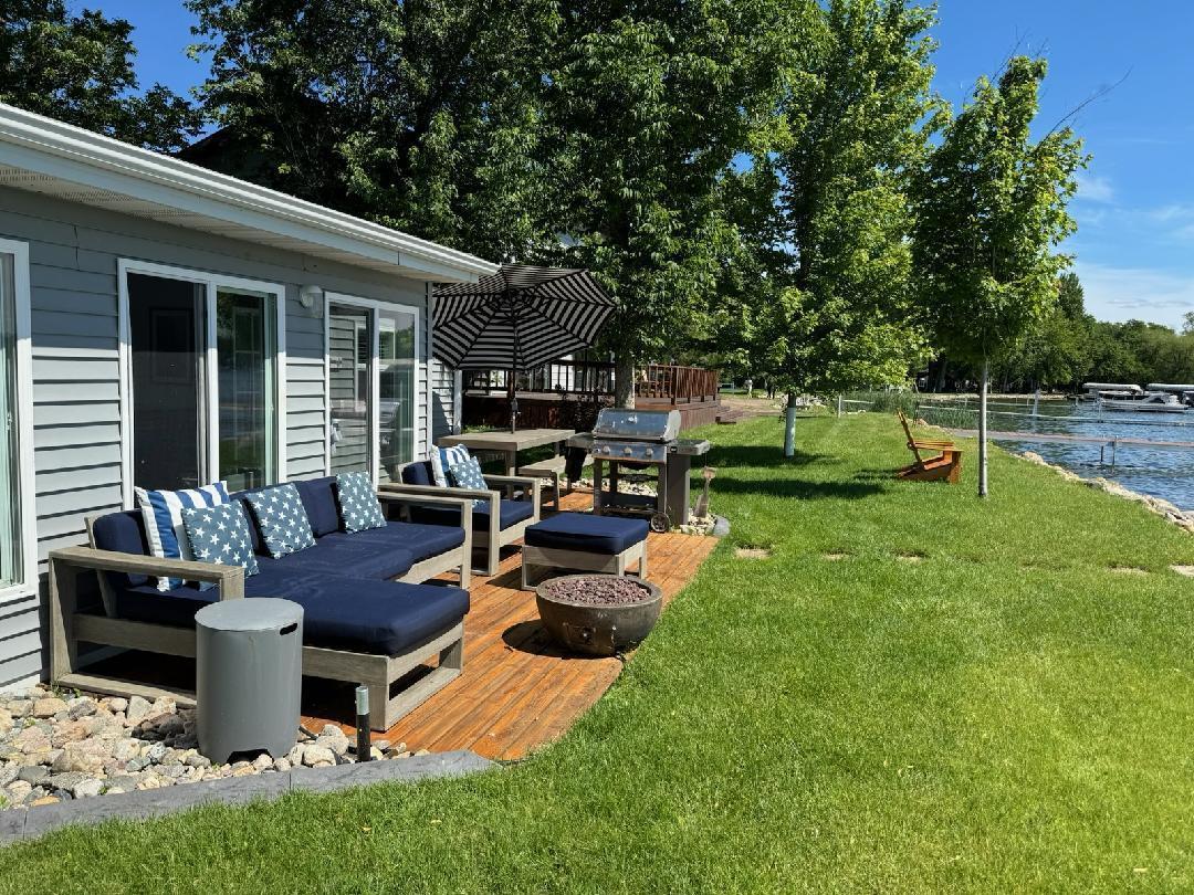 11486 Ravenswood Beach Road