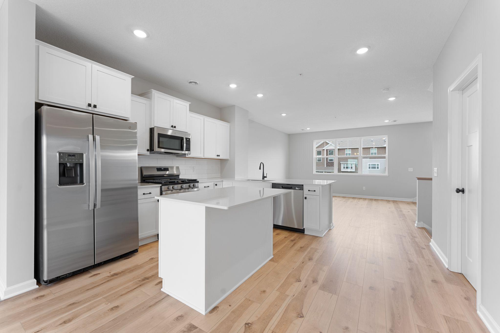 14592 Rhinestone Terrace NW