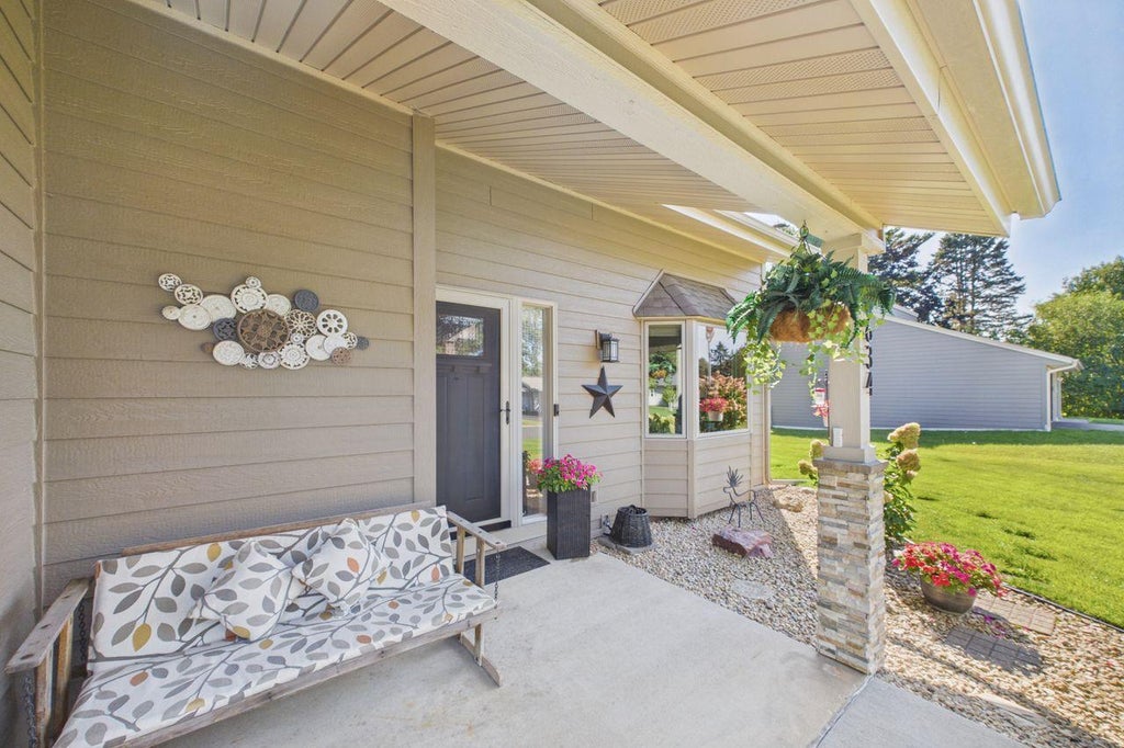 Photo of 3634 144th Street W, Rosemount, MN 55068 (MLS # 7136747)