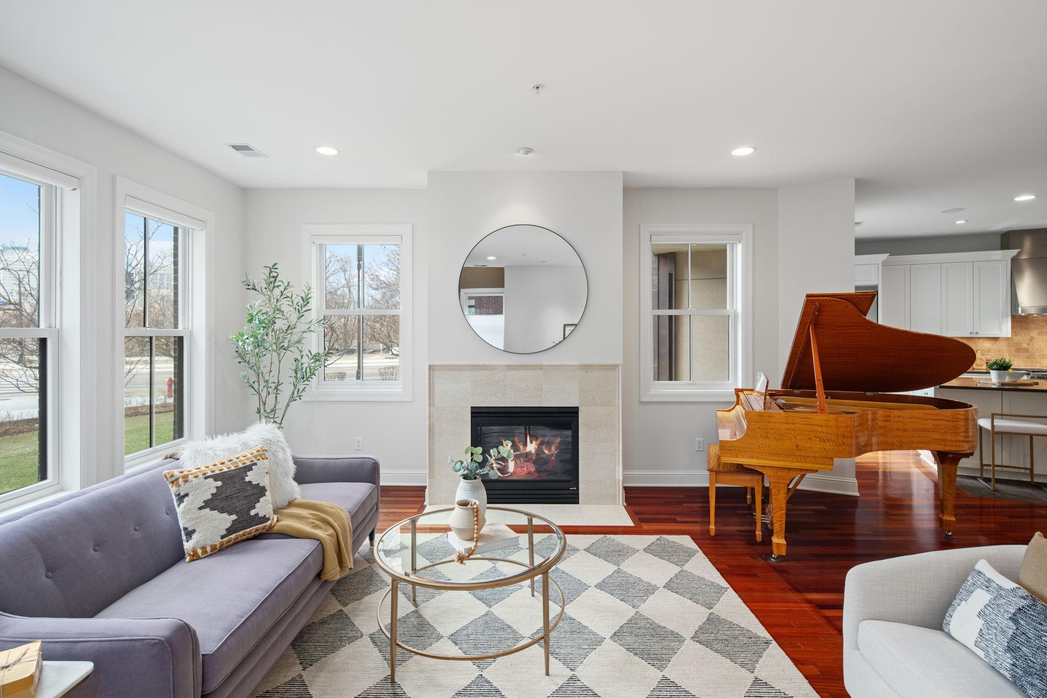 101 Main Street NE 2
