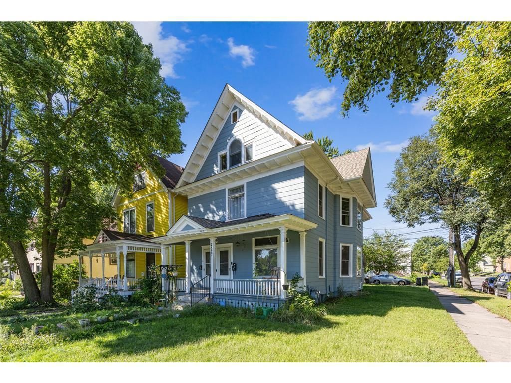 Photo of 2827 Lyndale Avenue N, Minneapolis, MN 55411 (MLS # 7038219)
