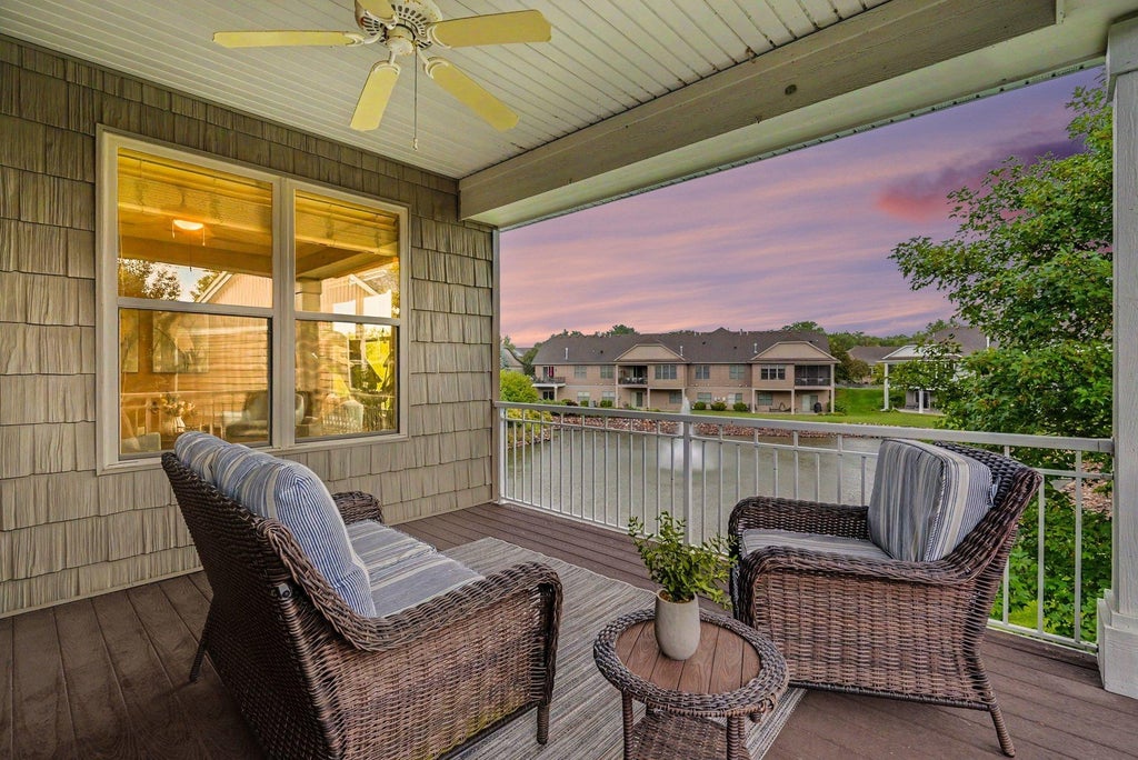 Photo of 10776 Lyndale Bluffs Trail, Bloomington, MN 55420 (MLS # 7130372)