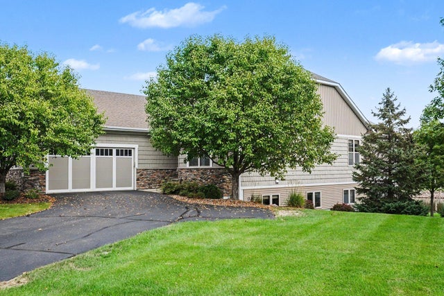 10776 Lyndale Bluffs Trail
