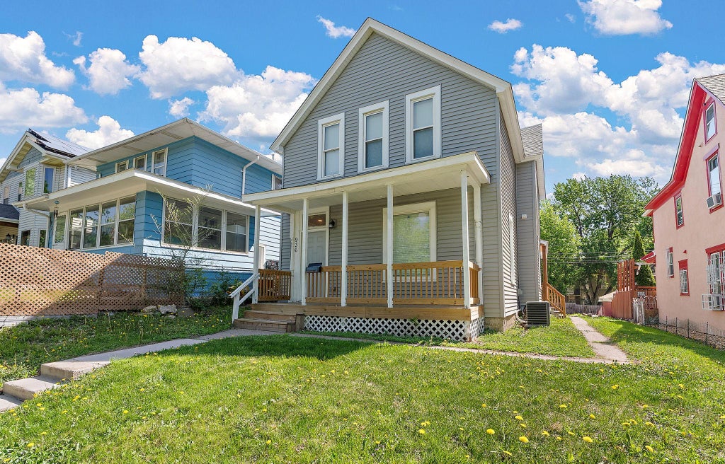 Photo of 936 Westminster Street, Saint Paul, MN 55130 (MLS # 7153969)