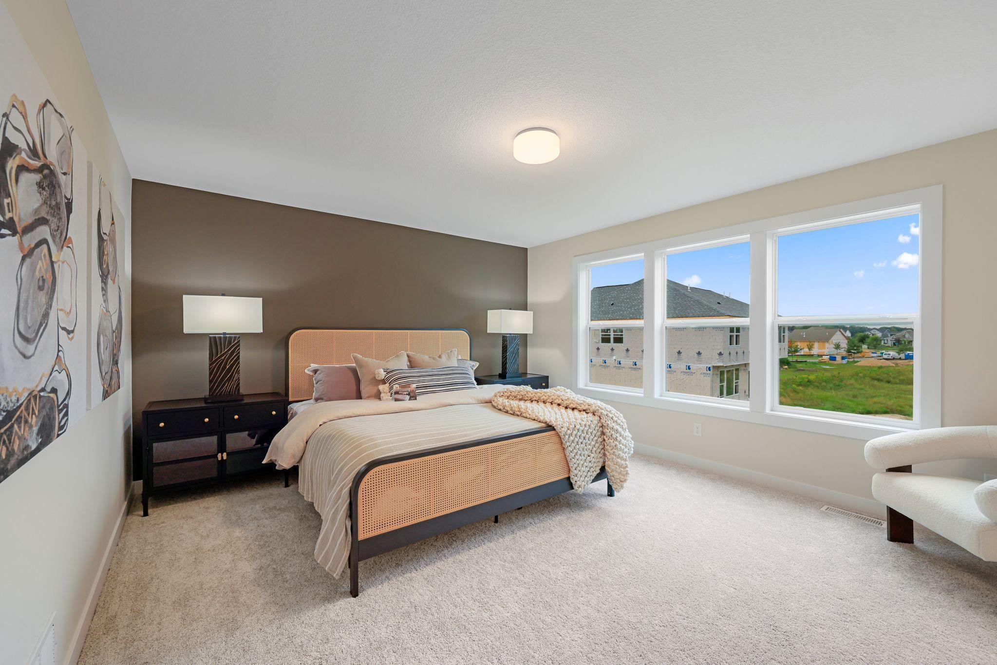 12800 Stutz Court NE