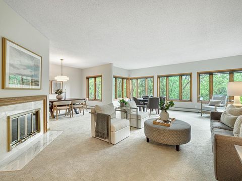1830 Eagle Ridge Drive 2005 Mendota Heights MN 55118
