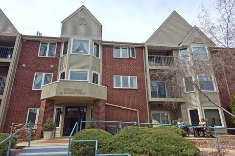 32 11th Avenue S 305 Hopkins MN 55343