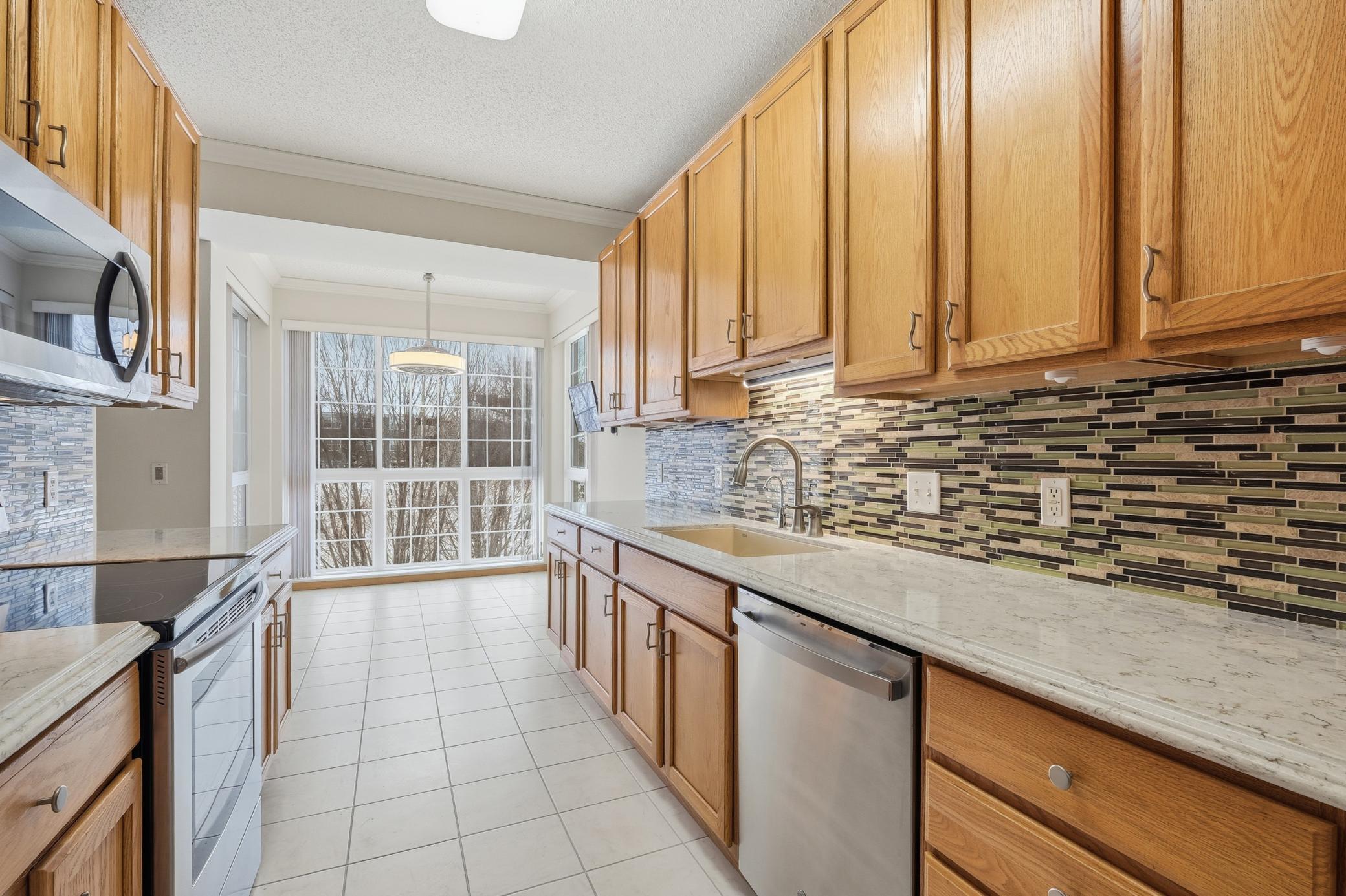 600 Greenhaven Drive 313