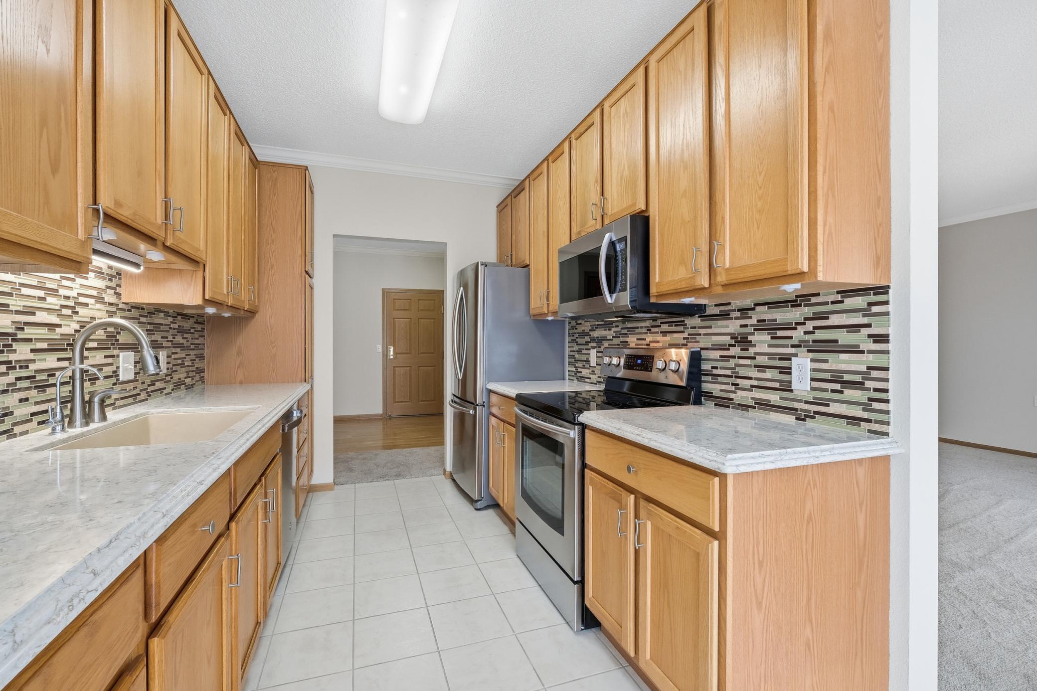 600 Greenhaven Drive 313