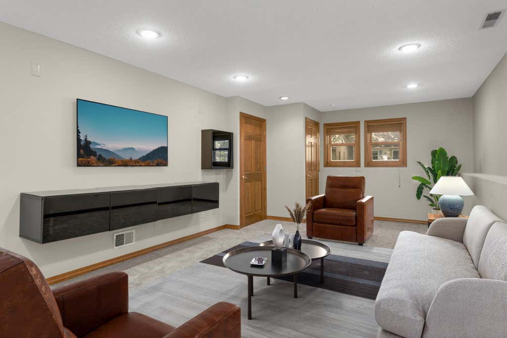 Photo of 5441 29th Avenue S, Minneapolis, MN 55417 (MLS # 7080785)