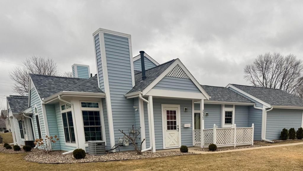 Photo of 2325 Valleyhigh Drive NW, Rochester, MN 55901 (MLS # 7011565)