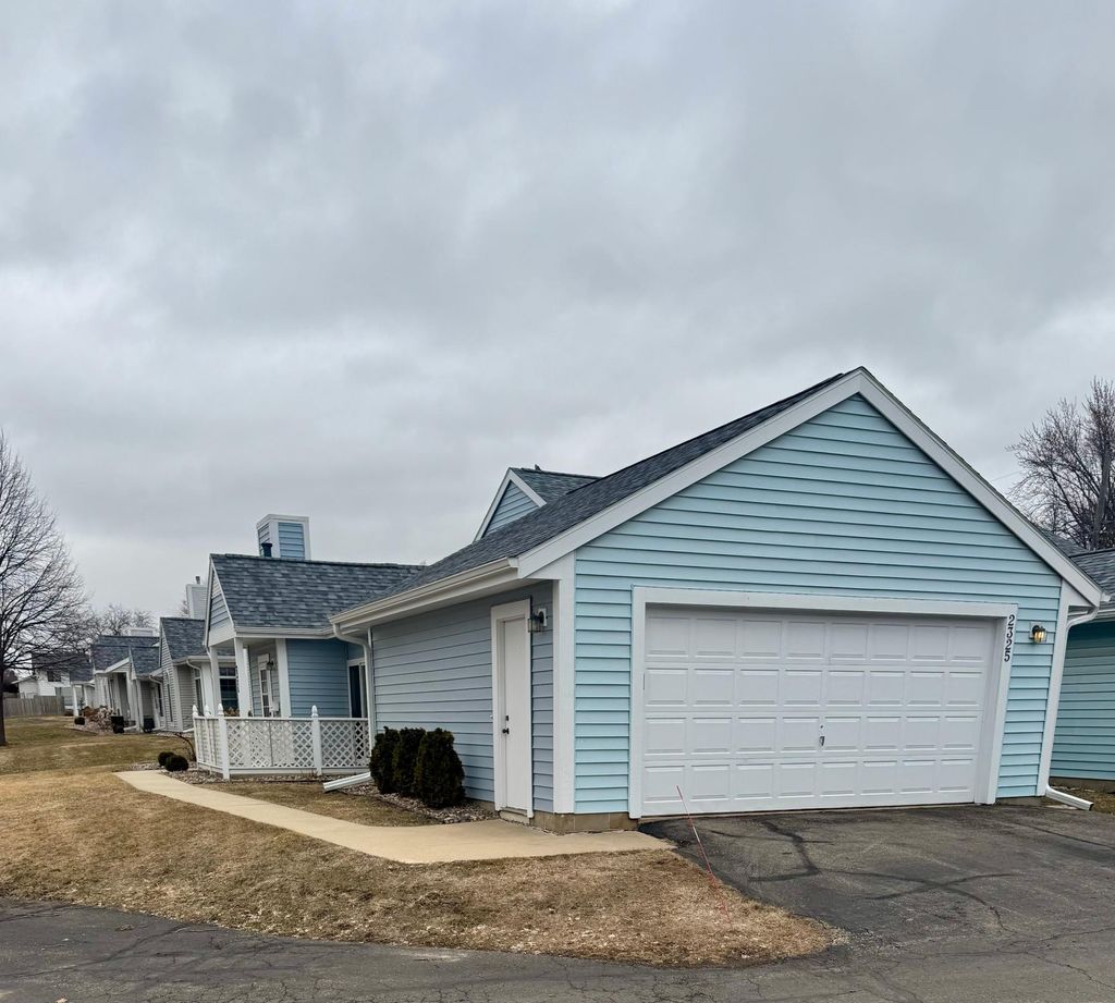 Photo of 2325 Valleyhigh Drive NW, Rochester, MN 55901 (MLS # 7011565)