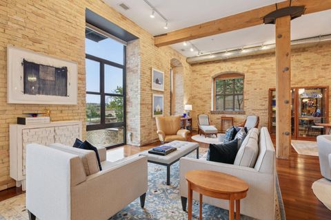 150 Portland Avenue 201 Minneapolis MN 55401