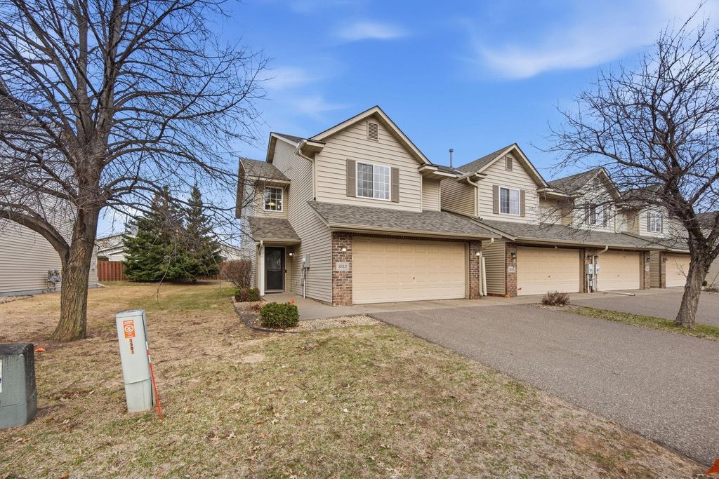 Photo of 3512 Goodwin Avenue N, Oakdale, MN 55128 (MLS # 7048072)