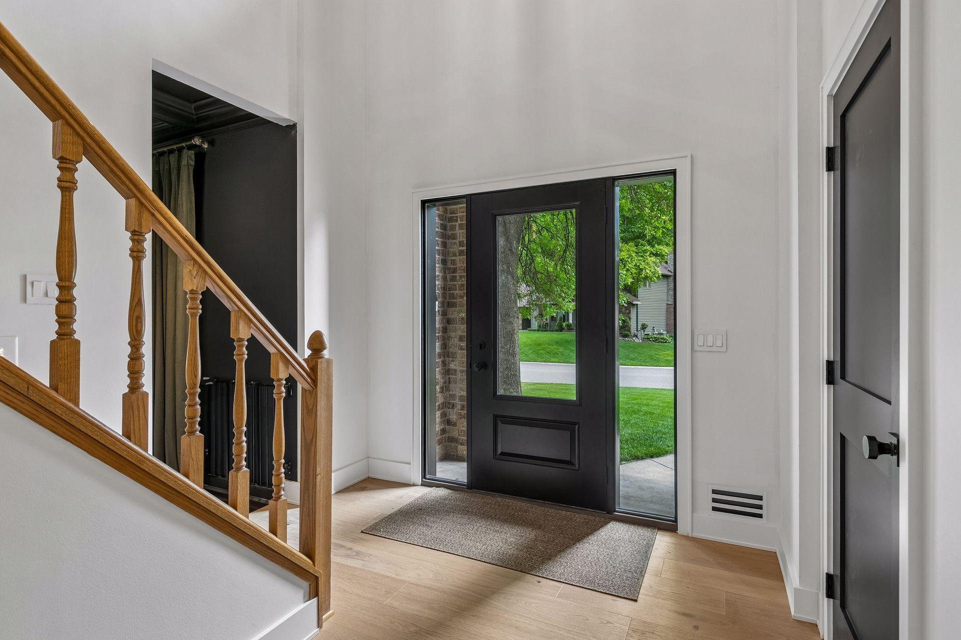 11825 177th Street W