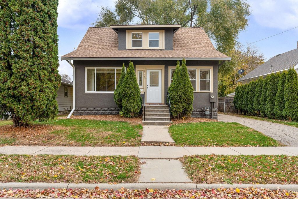 Photo of 1008 3rd Avenue NW, Austin, MN 55912 (MLS # 7040578)