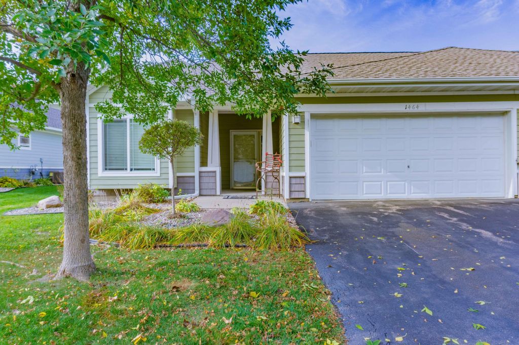 Photo of 1464 Ravoux Lane, Chaska, MN 55318 (MLS # 7062097)