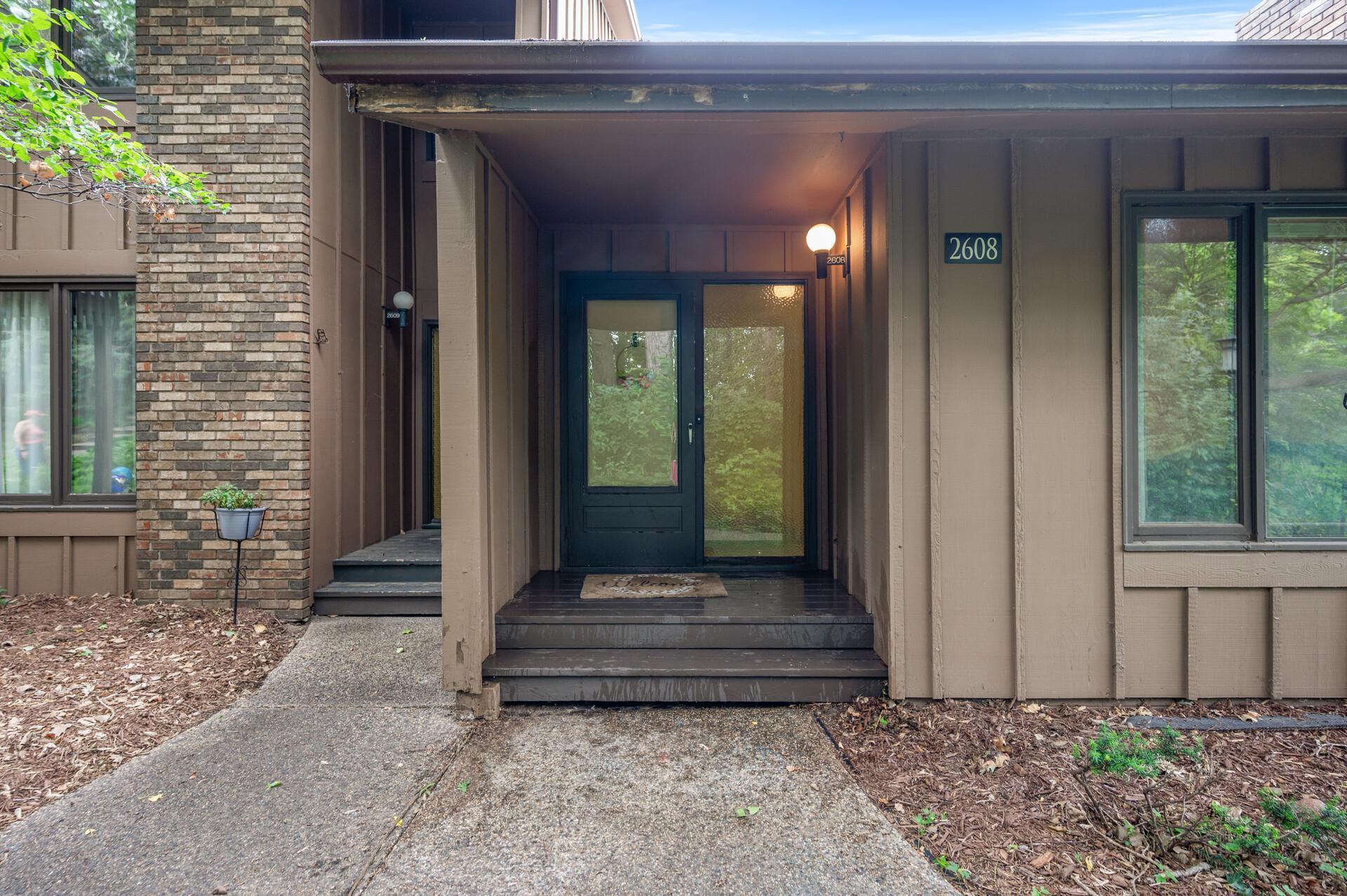 2608 Sumac Ridge