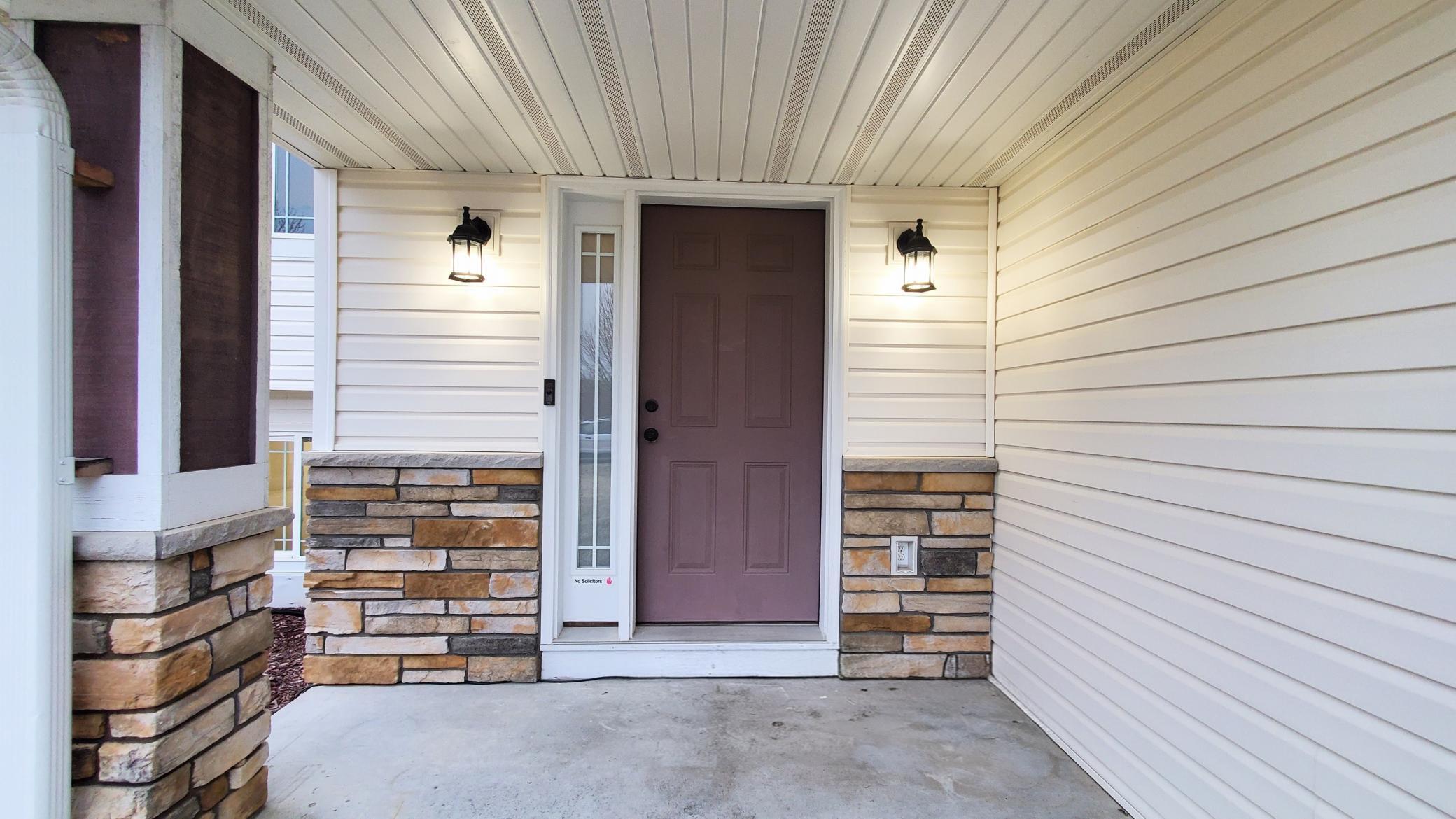 4368 Eakern Circle NE