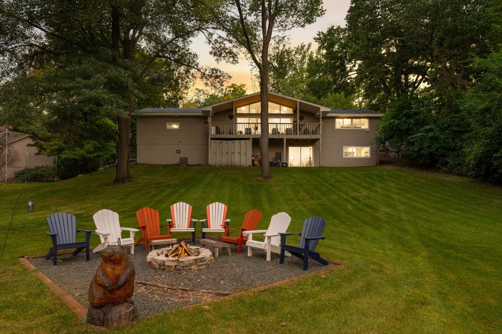 Photo of 230 Maple Island Road, Burnsville, MN 55306 (MLS # 7100033)