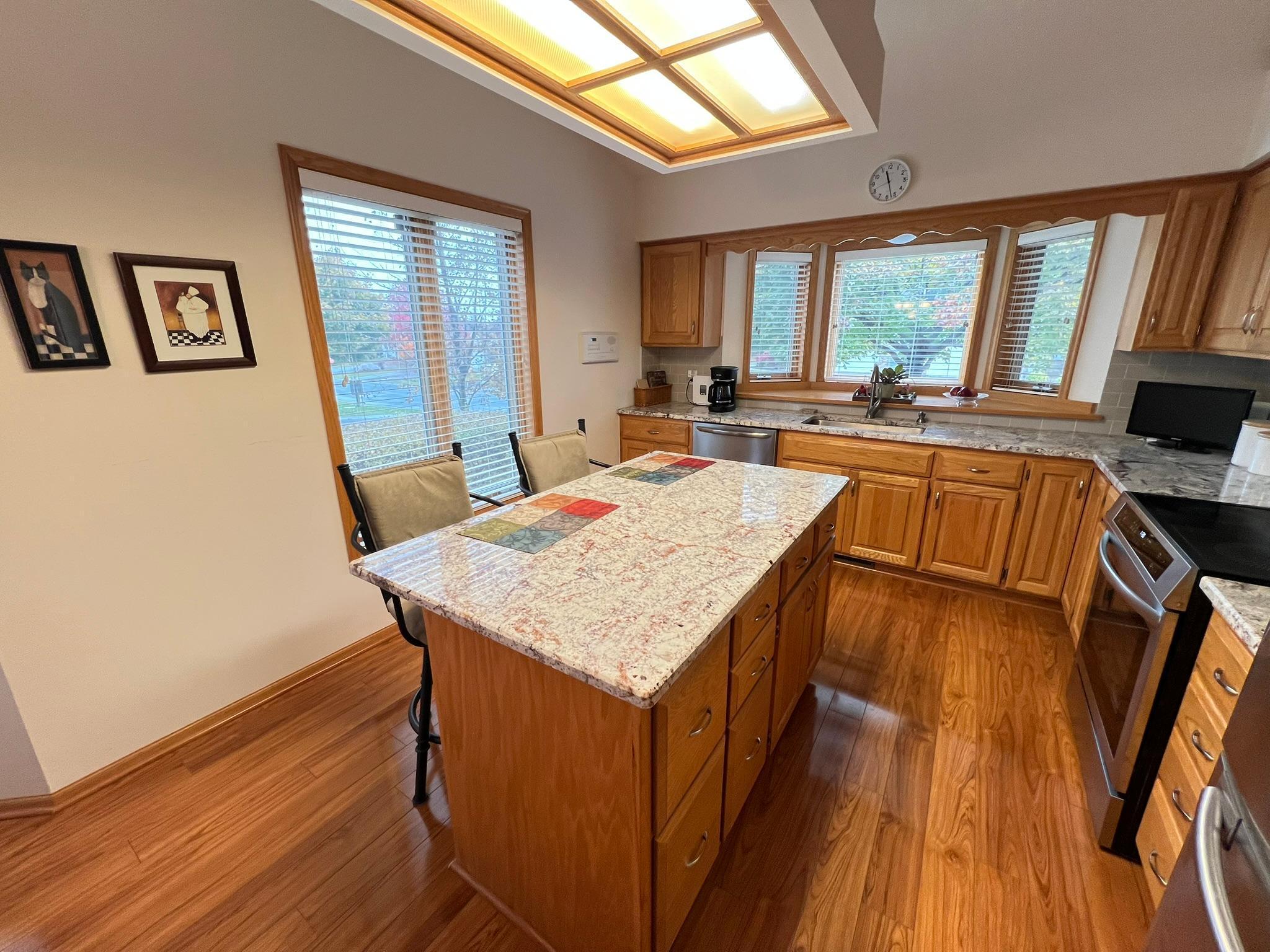 14326 Peninsula Point Drive