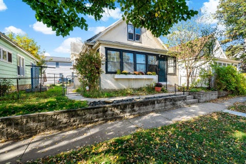 Photo of 545 Virginia Street, Saint Paul, MN 55103 (MLS # 7159374)