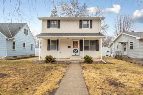 Photo of 1105 S Payne Street, New Ulm, MN 56073 (MLS # 7028481)