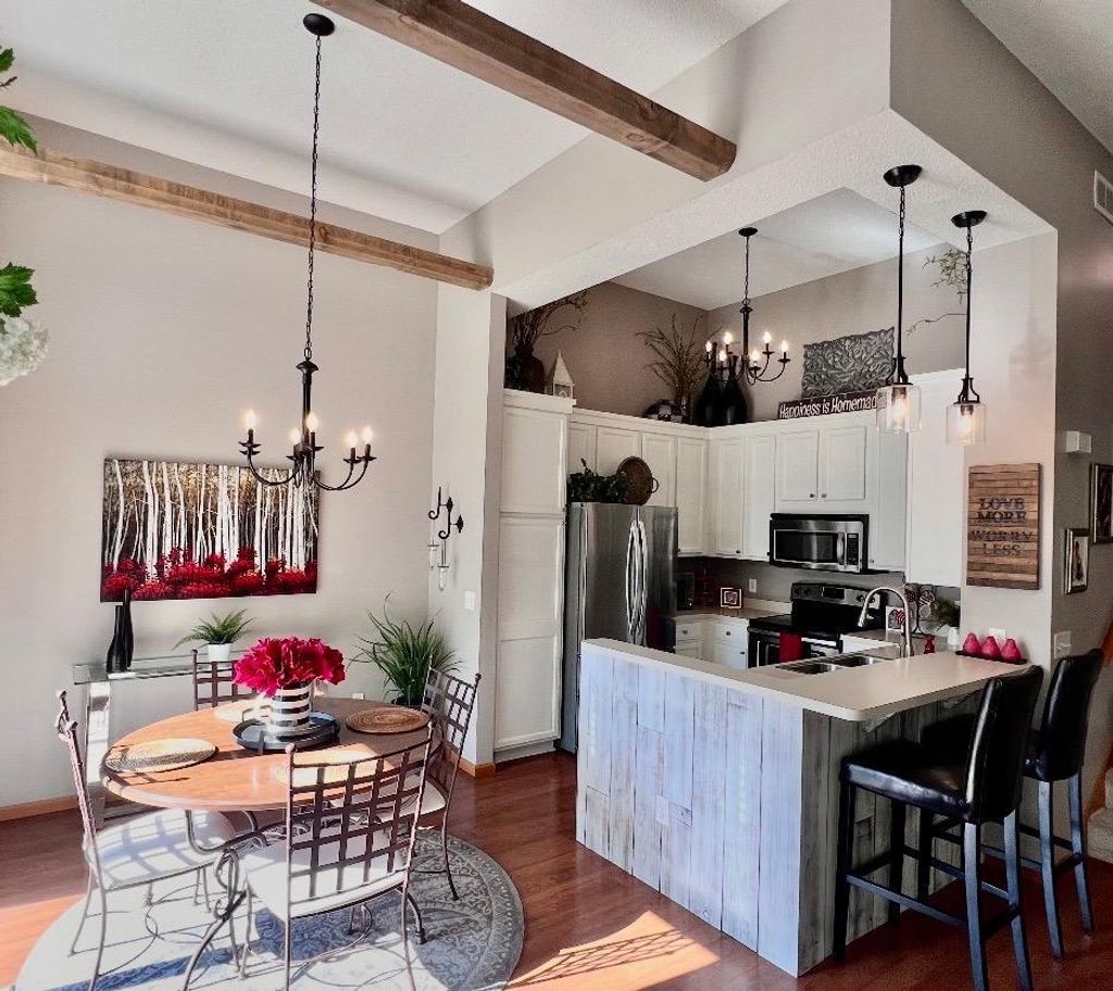 Photo of 2186 Woodcrest Drive, Woodbury, MN 55129 (MLS # 7087564)