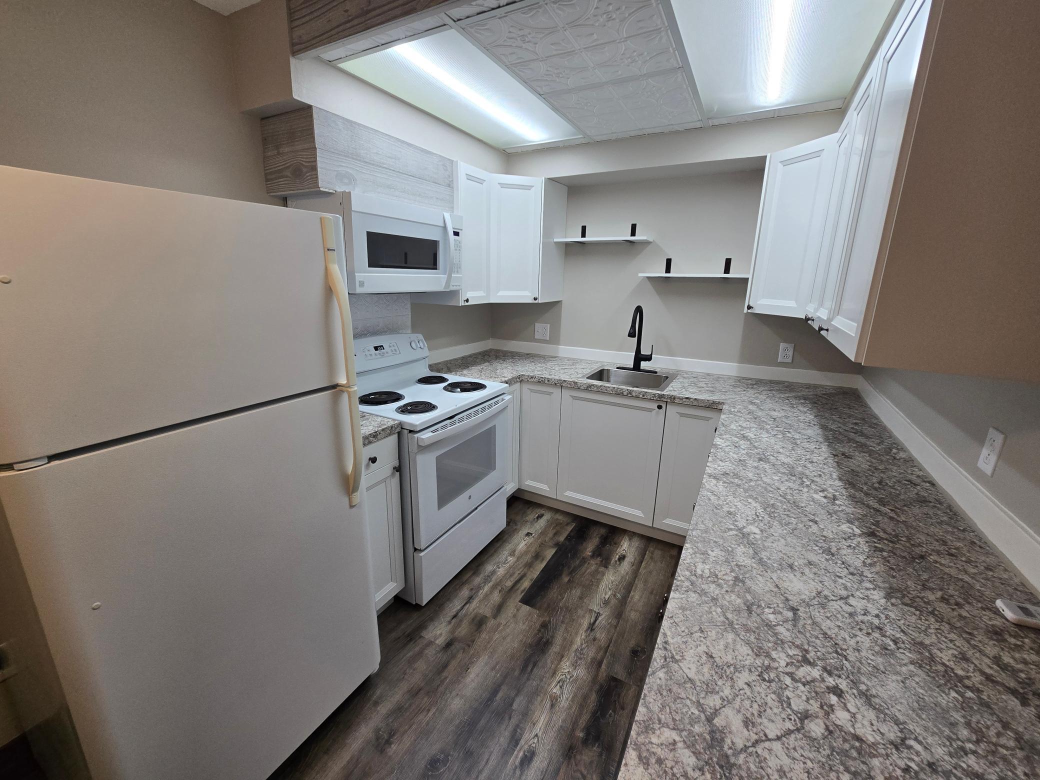 1221 Madison Avenue 215