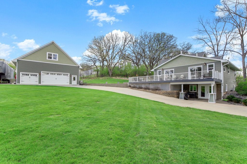 Photo of 20925 Polk Avenue, Hastings, MN 55033 (MLS # 7065333)