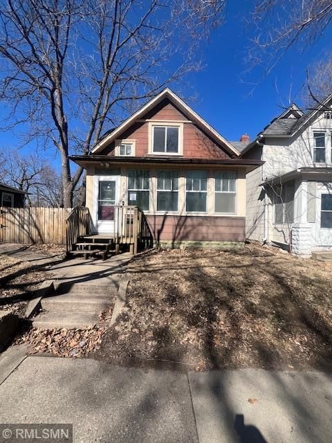 773 Cook Avenue E Saint Paul MN 55106