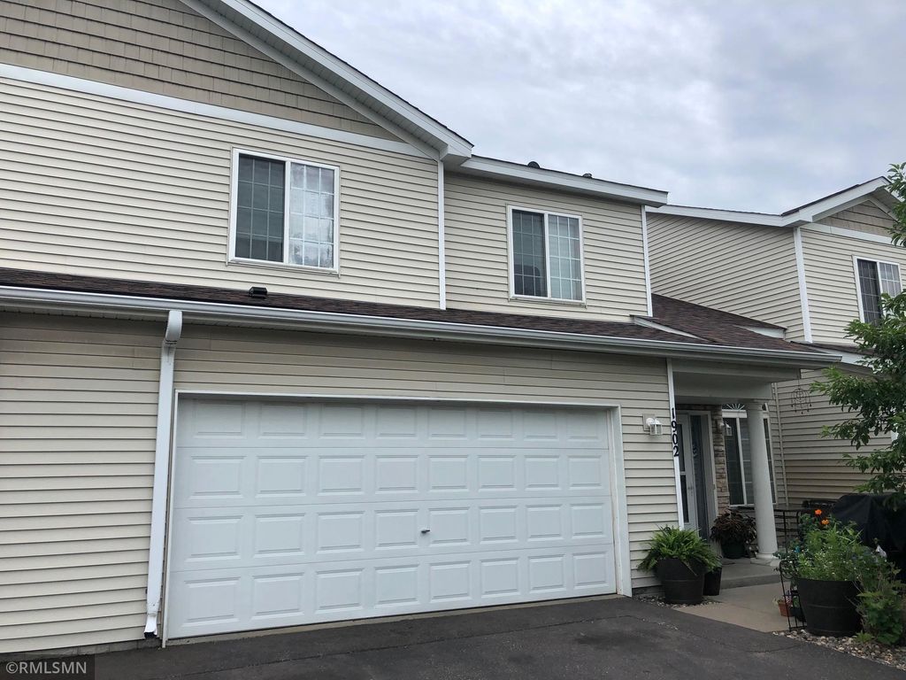 Photo of 1902 Aster, Hudson, WI 54016 (MLS # 7047977)