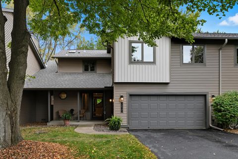 Photo of 15545 41st Avenue N, Plymouth, MN 55446 (MLS # 6805408)